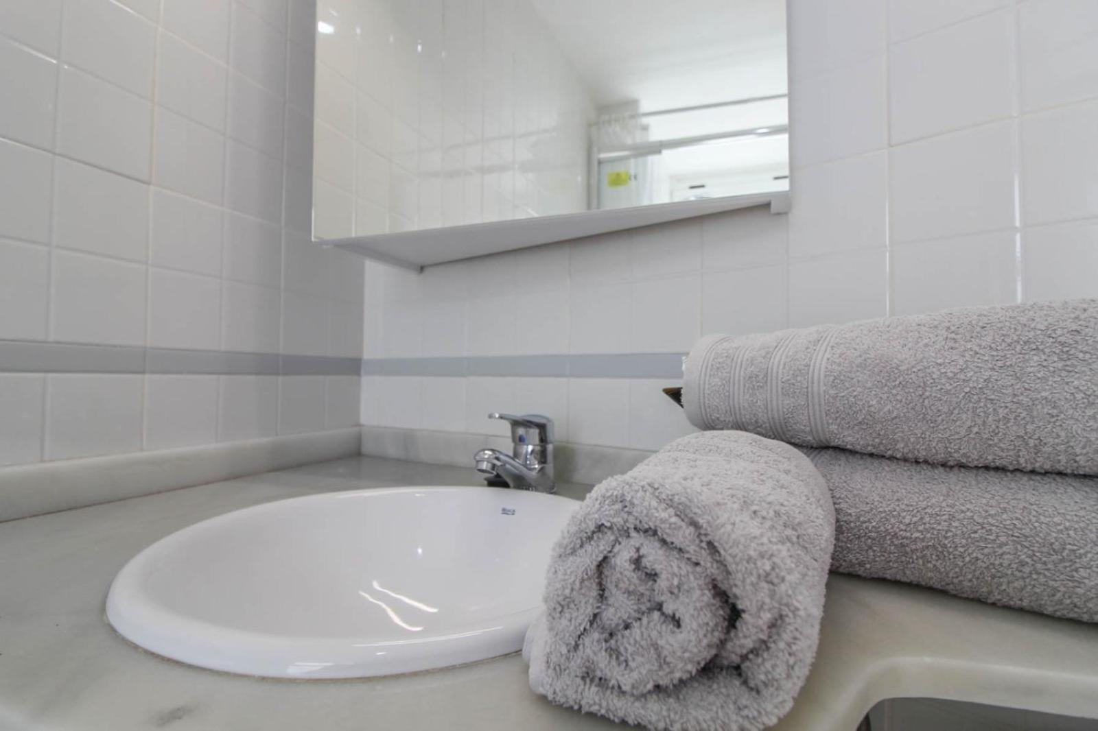 Casa Del Sol- La Calma-playa Flamenca-4 Swimming Pools-private Parking Place * Dehesa de Campoamor (Orihuela Costa)